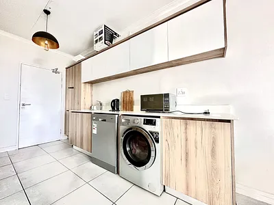1 Bedroom Apartment To Rent in Pretoria - uncO.webp