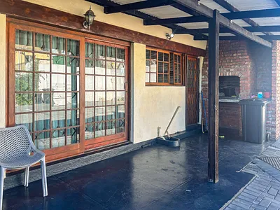 3 Bedroom House For Sale in Port Elizabeth - OVLa.webp