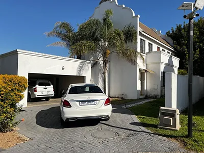 4 Bedroom House For Sale in Midrand - Q5XE.webp