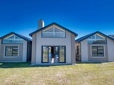 3 Bedroom House For Sale in Hartenbos - WbNO.webp