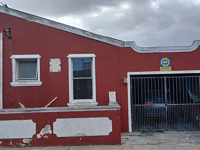 4 Bedroom House For Sale in Mitchells Plain - sQZO.webp