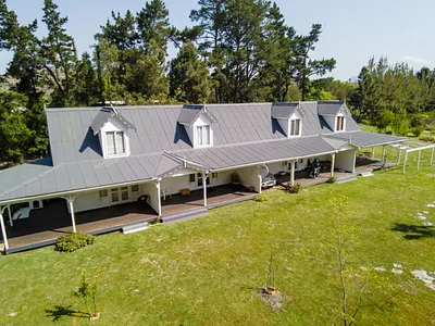 8 Bedroom House For Sale in Grabouw - img