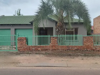 3 Bedroom House For Sale in Polokwane - f5Wx.webp