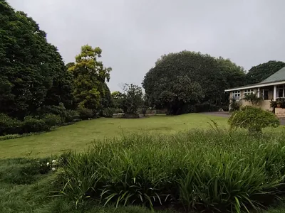 6 Bedroom House For Sale in Hillcrest - DkgY.webp