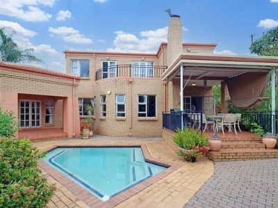 5 Bedroom House For Sale in Centurion - img