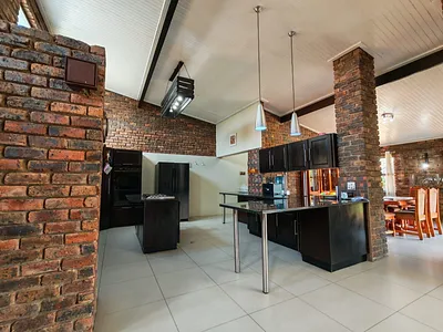3 Bedroom House For Sale in Kempton Park - N8Nv.webp