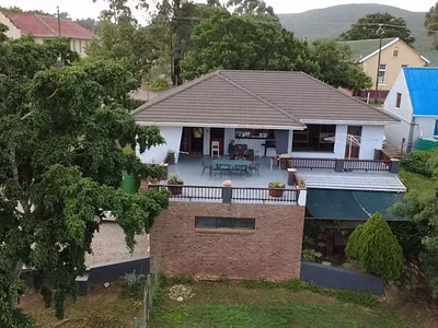 2 Bedroom House For Sale in Mossel Bay - img