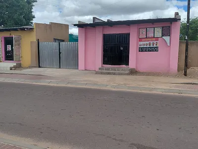6 Bedroom House For Sale in Polokwane - 1wx5.webp