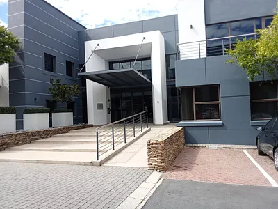 Commercial Property To Rent in Midrand - KBLq.webp