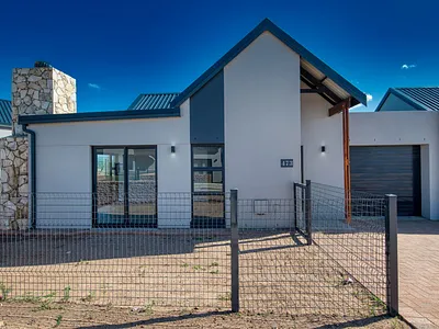 3 Bedroom House For Sale in Hartenbos - jecv.webp
