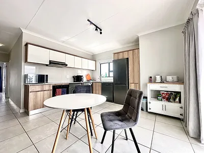 2 Bedroom Apartment For Sale in Pretoria - NYwn.webp