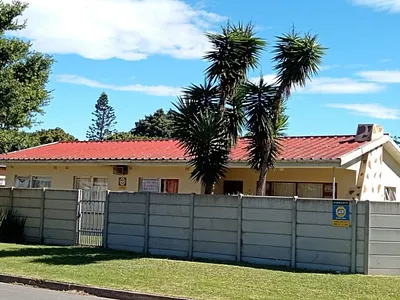 3 Bedroom House For Sale in George - c0XB.webp