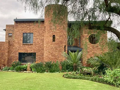 4 Bedroom House For Sale in Centurion - El4w.webp