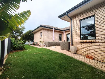 3 Bedroom House For Sale in Hartenbos - Oy2M.webp