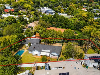 3 Bedroom House For Sale in Randburg - gb7b.webp