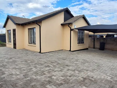 2 Bedroom House To Rent in Pretoria - RGvl.webp