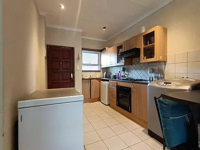 2 Bedroom Apartment For Sale in Randburg - WuOj.webp