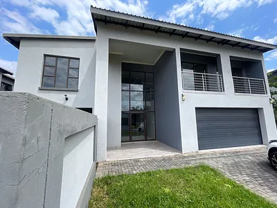 4 Bedroom House For Sale in Pretoria - 9yED.webp