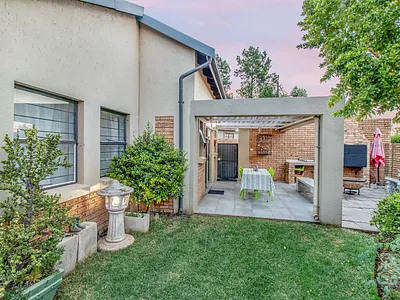 3 Bedroom Townhouse For Sale in Pretoria - jido.webp