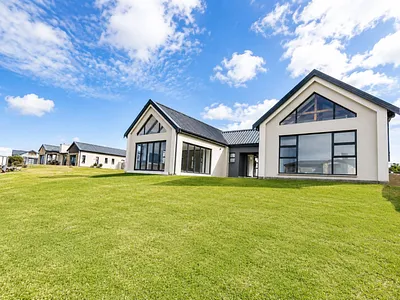3 Bedroom House For Sale in Hartenbos - tzMV.webp