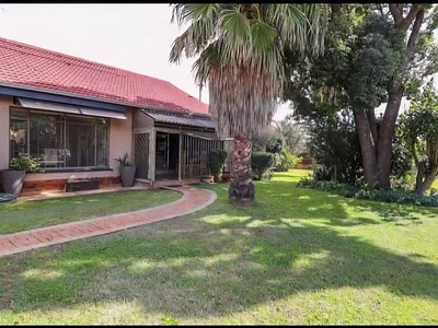 3 Bedroom House For Sale in Fochville - uIZH.webp