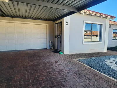 3 Bedroom Townhouse For Sale in Fochville - Ww2E.webp