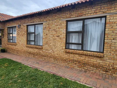 3 Bedroom House For Sale in Fochville - 7577.webp