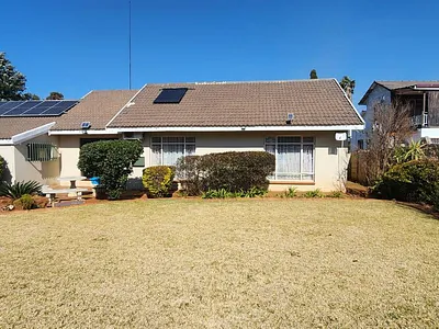 3 Bedroom House For Sale in Fochville - rpkl.webp