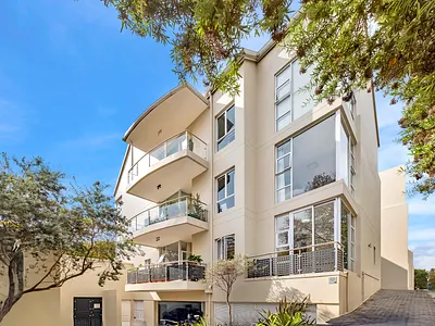 2 Bedroom Apartment For Sale in Johannesburg - img