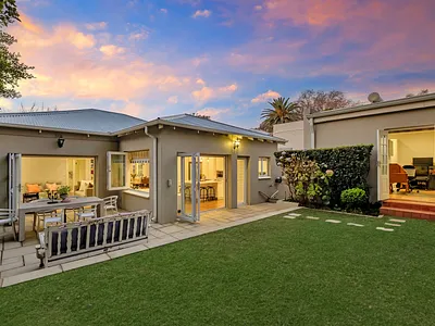 2 Bedroom House For Sale in Johannesburg - img