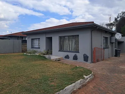 3 Bedroom House To Rent in Pretoria - 3nQf.webp