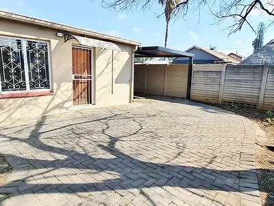 1 Bedroom Apartment To Rent in Pretoria - kY26.webp