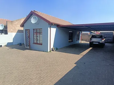 3 Bedroom House For Sale in Pretoria - PFCg.webp