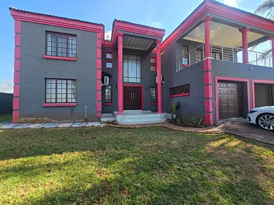 6 Bedroom House For Sale in Pretoria - gGGy.webp