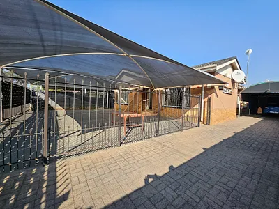 3 Bedroom House For Sale in Pretoria - 1NXn.webp