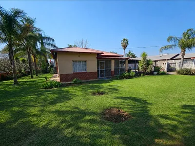 3 Bedroom House For Sale in Pretoria - 53Rf.webp