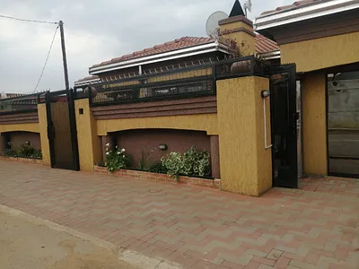 3 Bedroom House For Sale in Pretoria - Tkg8.webp