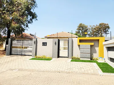 3 Bedroom House For Sale in Pretoria - X2HF.webp