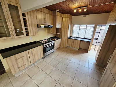 3 Bedroom House For Sale in Pretoria - img