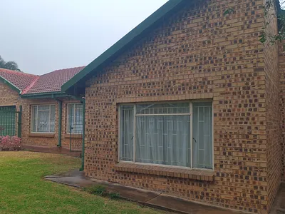 4 Bedroom House To Rent in Montana Park, Pretoria - y2Vk.webp