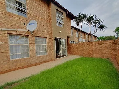 3 Bedroom Apartment For Sale in Pretoria - bi8s.webp
