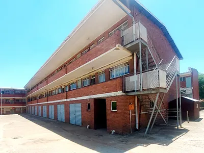 3 Bedroom Apartment For Sale in Pretoria - nYYn.webp