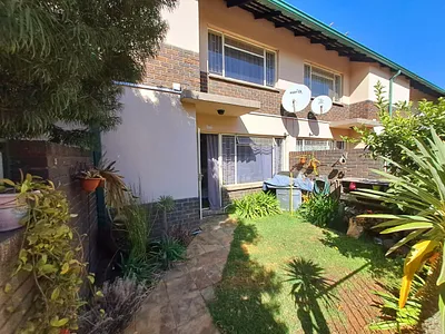 2 Bedroom Apartment For Sale in Pretoria - CGZ2.webp