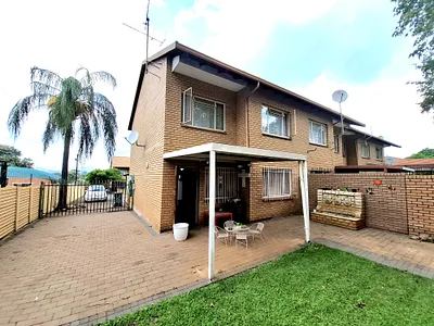 3 Bedroom Apartment For Sale in Pretoria - WXYy.webp