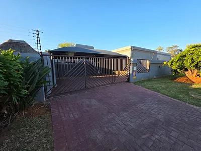 3 Bedroom House For Sale in Pretoria - ATV1.webp