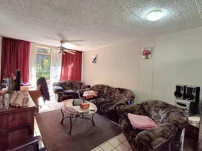 2 Bedroom Apartment For Sale in Pretoria - iYKc.webp