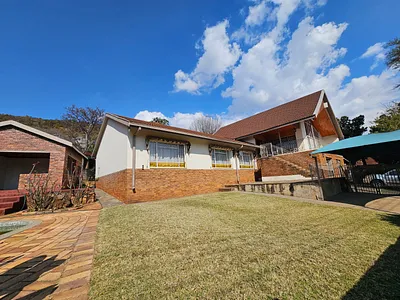 4 Bedroom House For Sale in Pretoria - 29md.webp