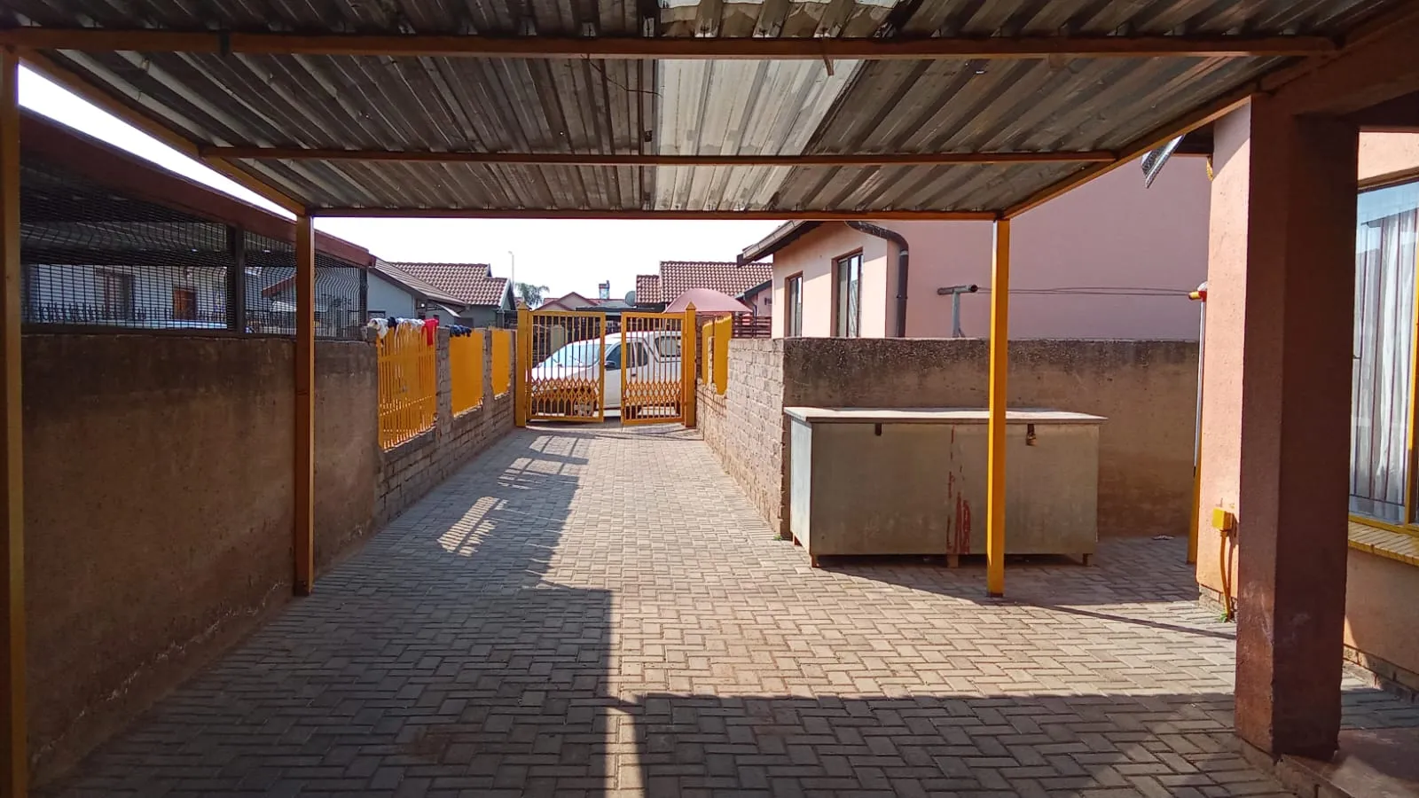 Carousel Indicator - Ivio.webp