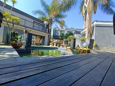 3 Bedroom Townhouse To Rent in Centurion - x2v4.webp