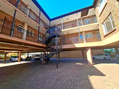 2 Bedroom Apartment To Rent in Pretoria - 09Xl.webp